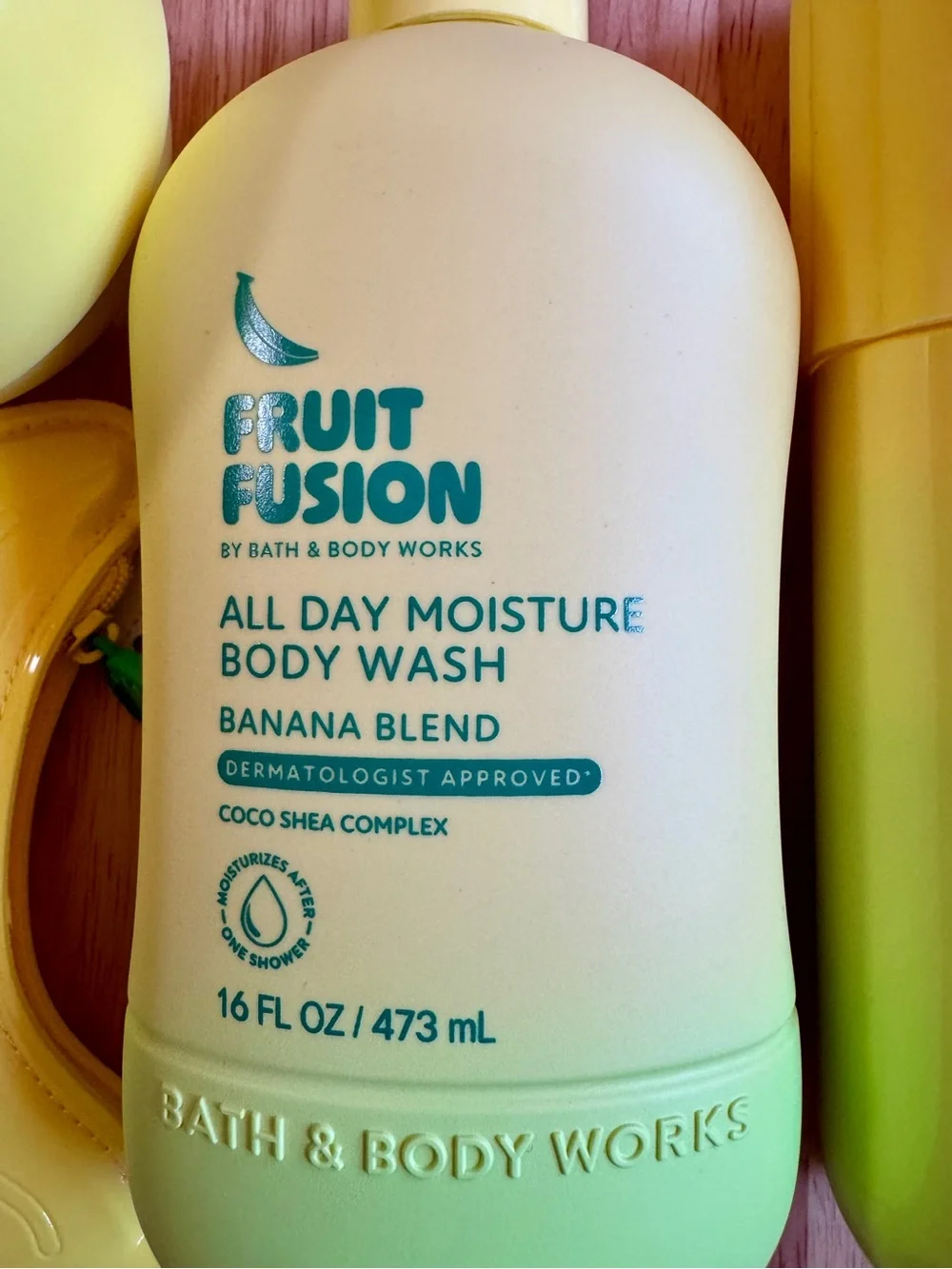 Bath & Body Works 5Piece Fruit Fusion Banana Blend Body Set- Yellow
